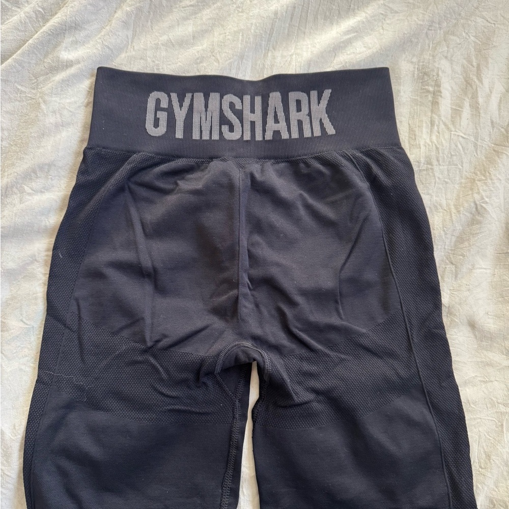 Gymshark Black High-Waist Seamless Legging Biker Shorts with Branded Waistband - Picture 1 of 2
